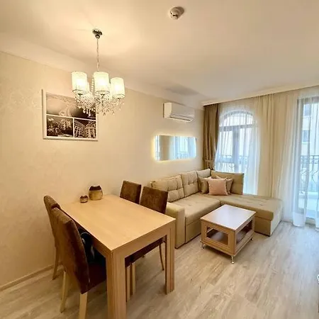 + Bedroom Harmoni Apartment *